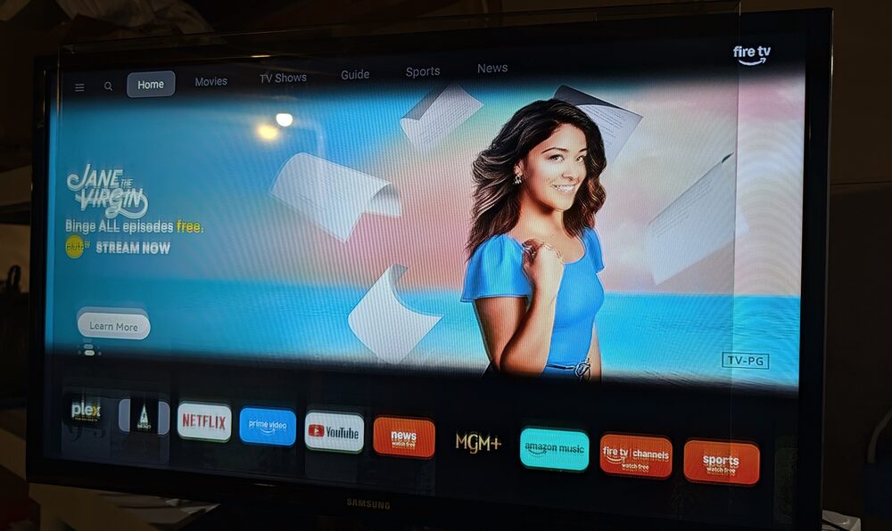 Samsung 32" LED TV, 720p - UN32EH4003, Remote Included